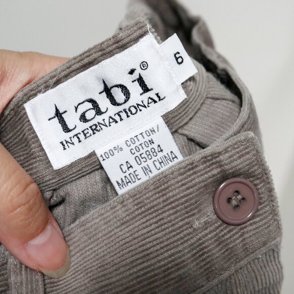 90s Taupe Grey Corduroy Skirt w/ Mauve Button Up Front, A Line Silhouette, Women - Picture 8 of 8